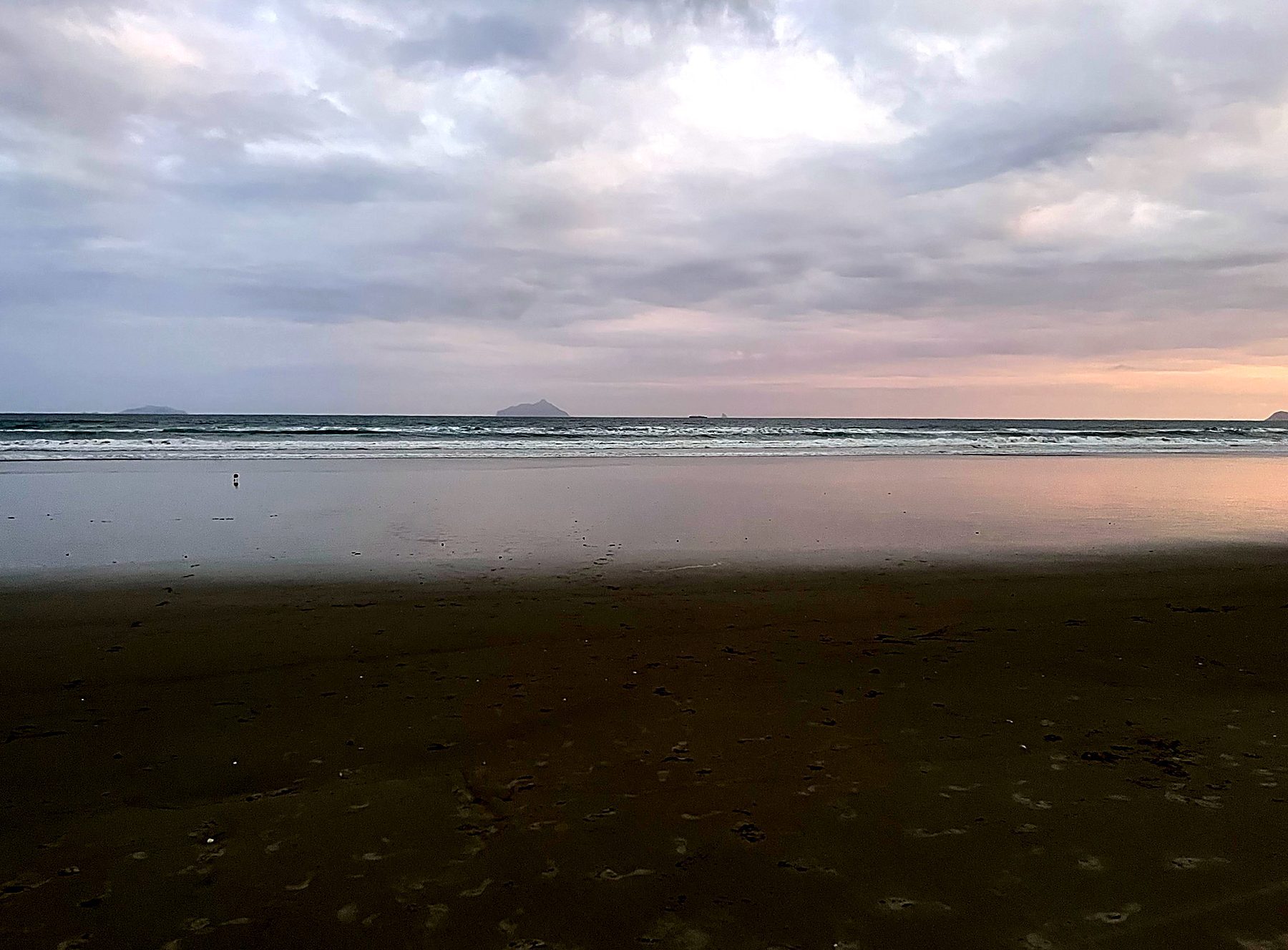First light over Bream Bay